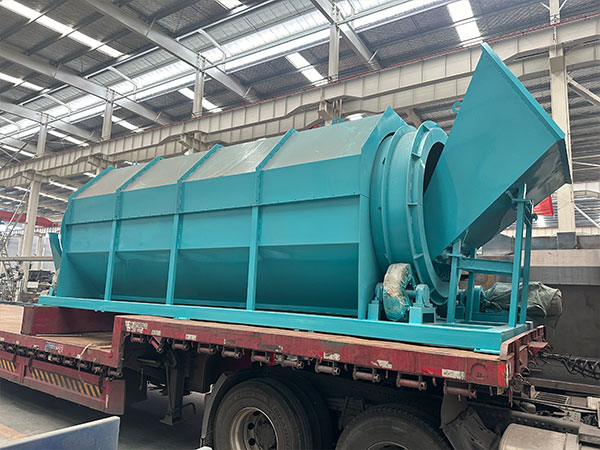 【發貨現場】無軸八角滾筒篩發往河北