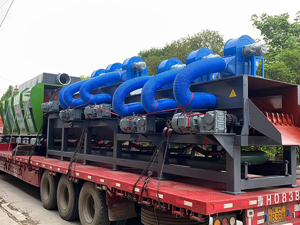 【發(fā)貨現(xiàn)場(chǎng)】垃圾處理設(shè)備發(fā)往客戶現(xiàn)場(chǎng)