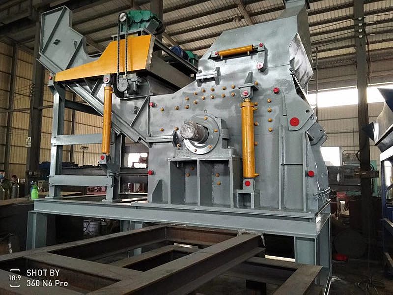 �U�F����C